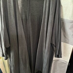 LuLaRoe Charcoal Cardigan (Lindsay)